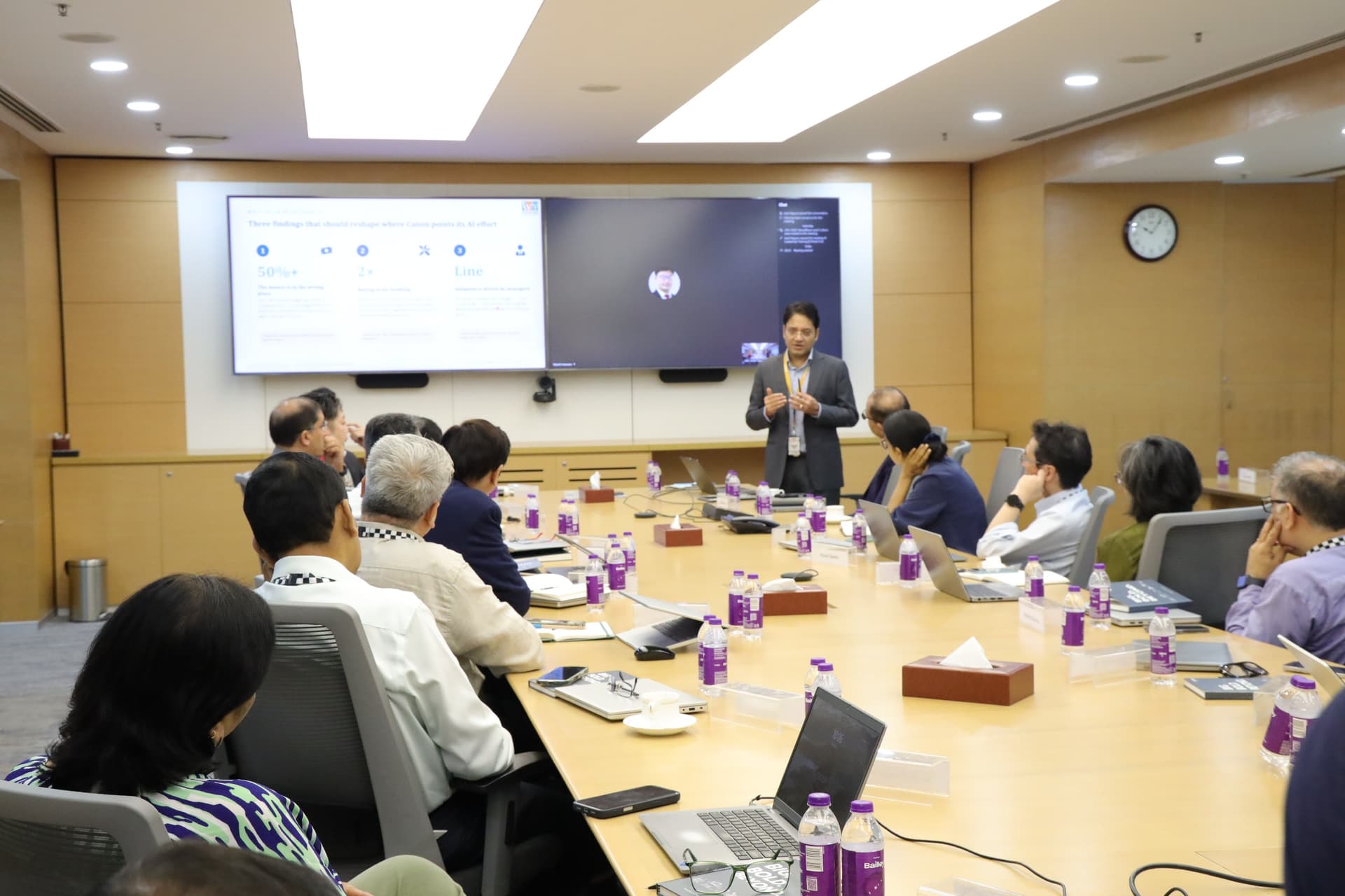 Executives taking part in the AI for Leaders learning experience